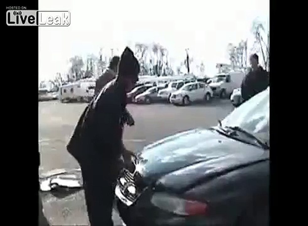 Kafa patlatan şaka!    Komik Videolar