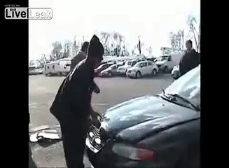 Kafa patlatan şaka!    Komik Videolar