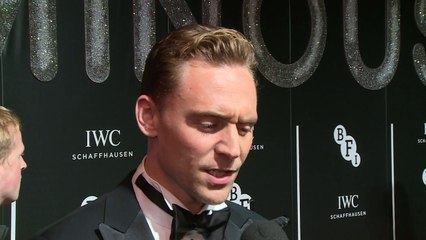 Tom Hiddeston talks Oscar hype and 007 rumours