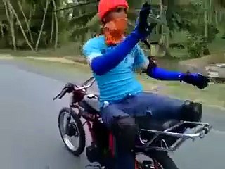 مرنے کا فل پروگرام بنایا ھوا ھے اسنے