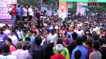 HERA PHERI 3 Actor Sunil Shetty Flags Off The Marathon At Kalina Marathon 2015