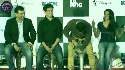 Salman Khan NARROWLY ESCAPES FALLING on STAGE - Video Dailymotion