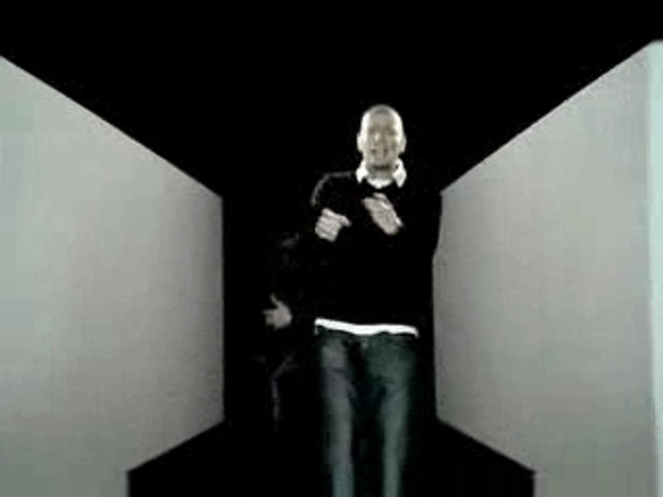 IAM-Une autre brique