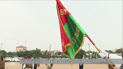 Download Video: Burkina Faso : cérémonie de désarmement du régiment putschiste