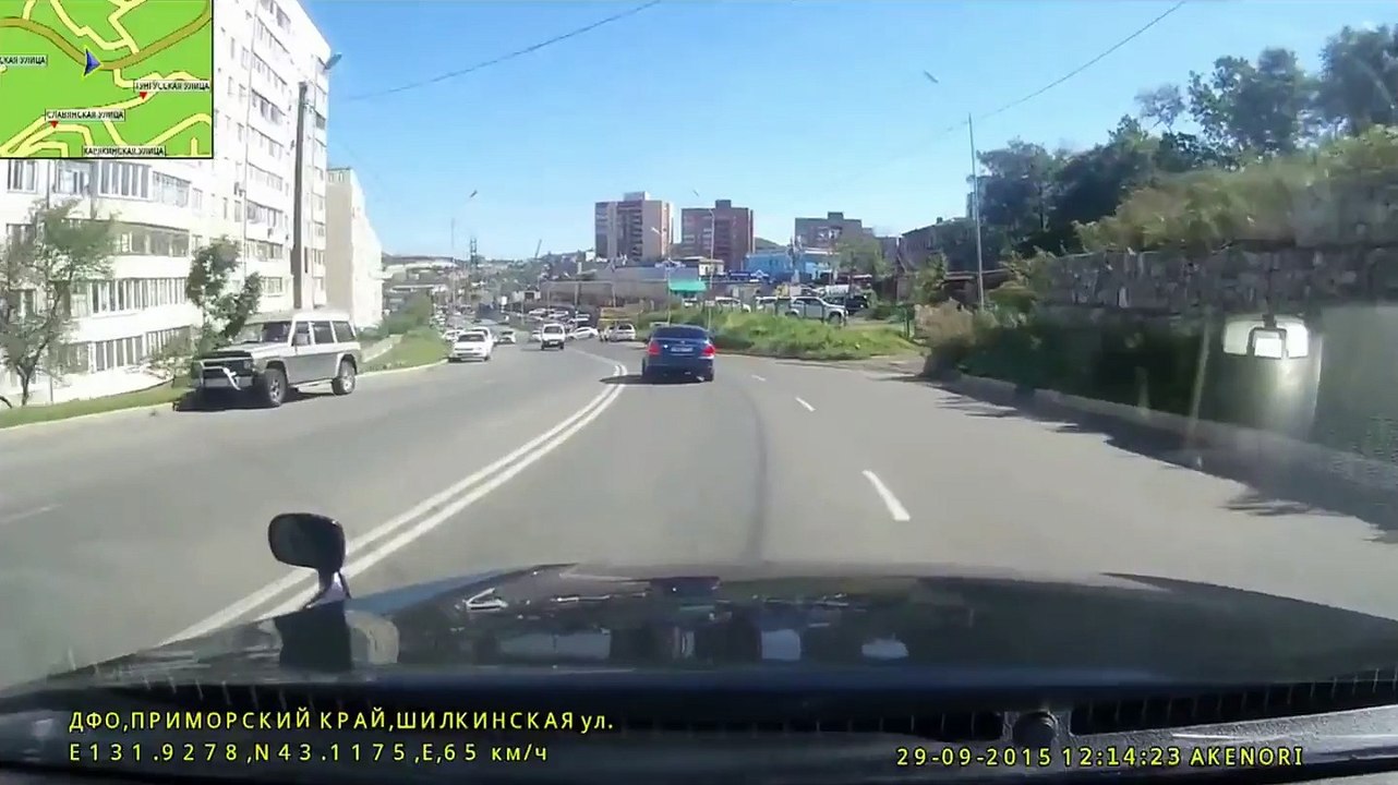 Je suis prioritaire, non c'est moi qui suis prioritaire