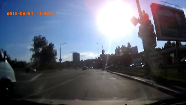 T'as un vélo, c'est pour pédaler, pas pour marcher