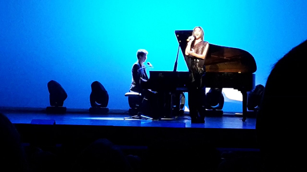 Conchita Wurst - You Are Unstoppable - accomp piano 20151005_204355