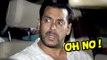 OMG! Salman Khan Robbed By Female Fans At Night Club!