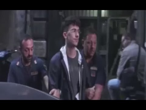 Napoli - Camorra, 11 arresti contro clan Buonerba: il blitz della Polizia (07.10.15)