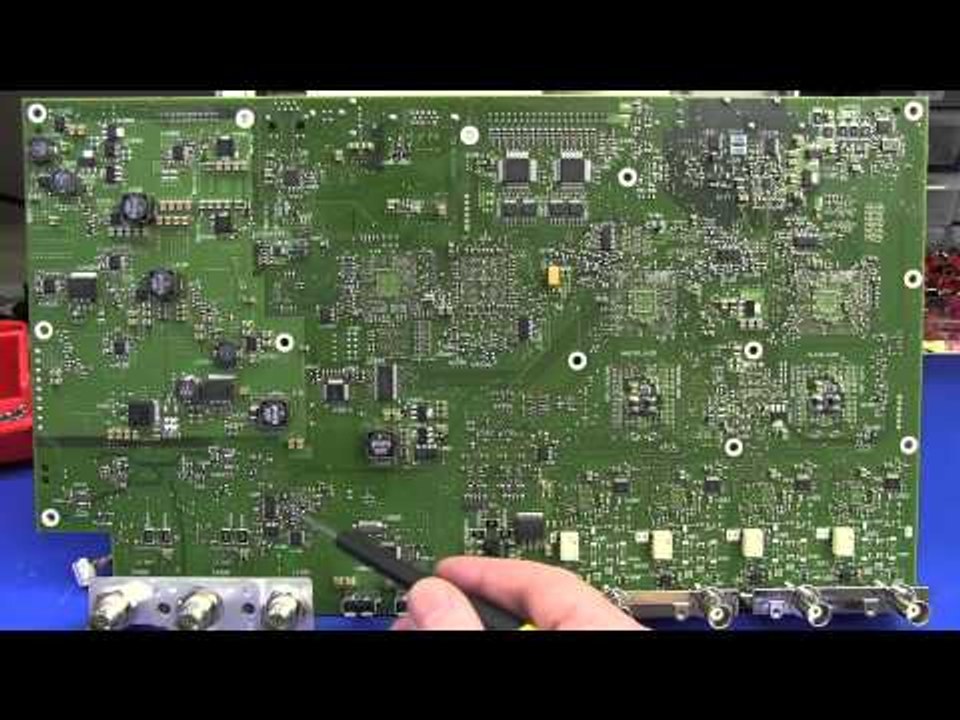 EEVblog #384 - Agilent 4000X Oscilloscope Teardown