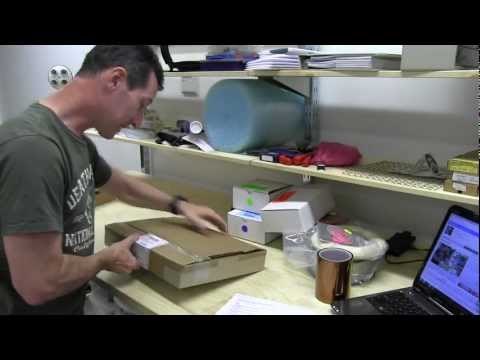 EEVblog #237 - Makerbot Thing-O-Matic Unboxing