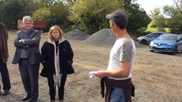 La préfète de la Sarthe rencontre des agriculteurs