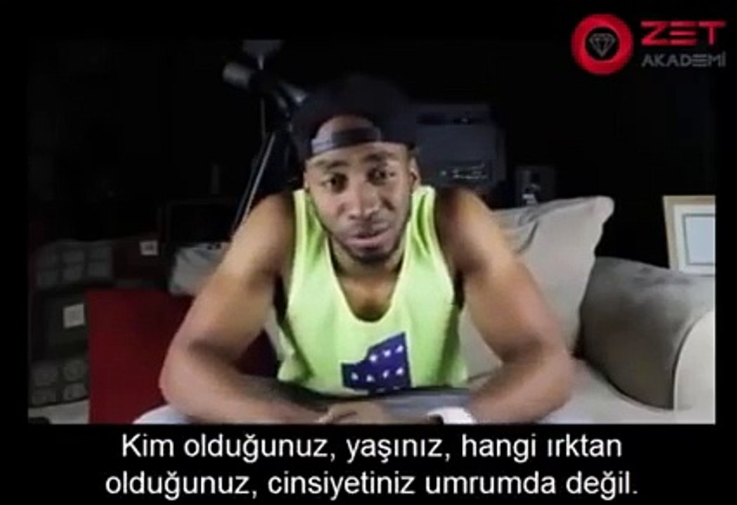 Asla vazgeçme-İnsanların Çoğu 25 yaşında Ölüyor Ama 75 Yaşında Gömülüyor