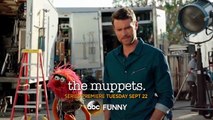 The Muppets (ABC) Small Talk with Scott Foley and Animal Promo HD