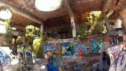 Ex Fornaci Caldè (Castelveccana)Spiaggia delle Fornaci, Fabbrica abbandonata.....