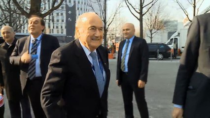 FIFA - Blatter suspendu 90 jours ? Son avocat dément