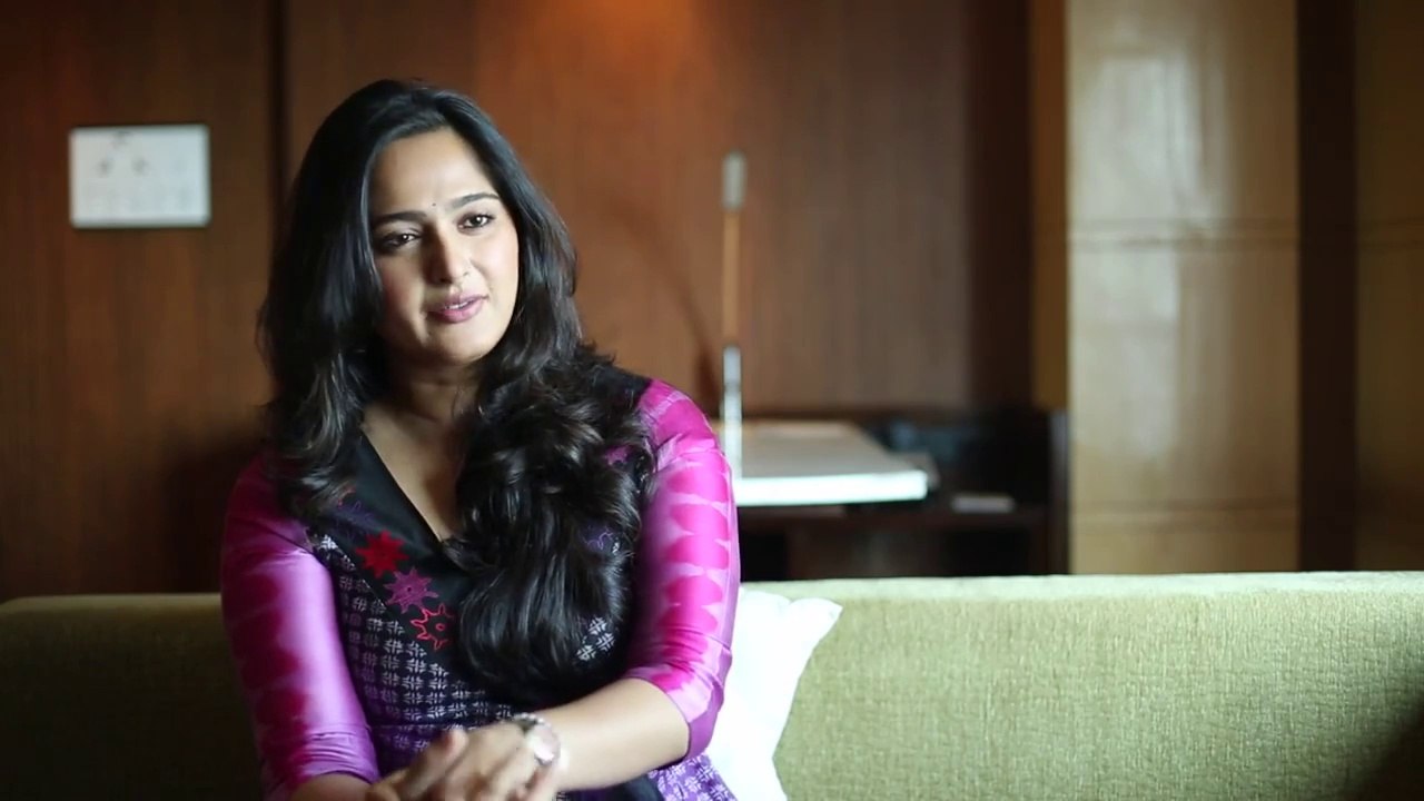 RUDHRAMADEVI ANUSHKA EXCLUSIVE INTERVIEW
