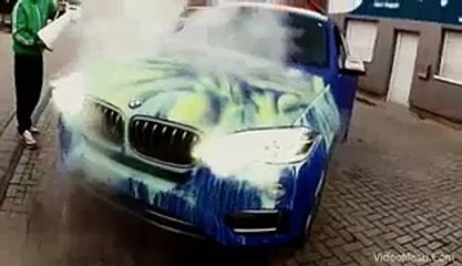 Amazing BMW Car Body Color With Hidden Hulk Painting - Its Awesome
