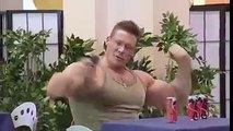 Amazing funny prank body builder-videosmunch