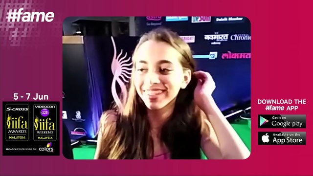 Sneak Peak to Bollywood's Style Icons Sneak Peak to Bollywood's Fashionistas| Live on #fame