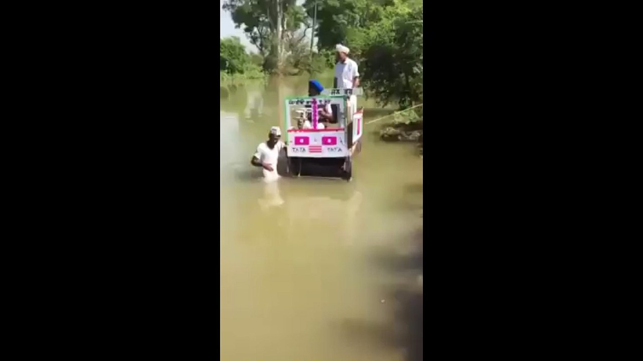 AAM AADMI PARTY | FUNNY CLIP | SO SORRY ....!