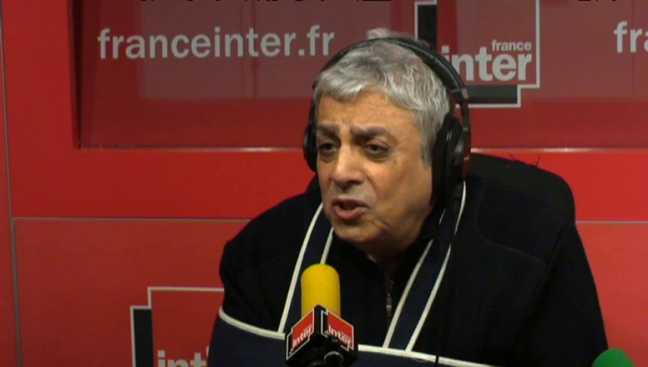 Quand Enrico Macias chante "Koum Tara" a cappella