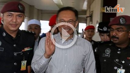 Hakim tolak sabitan kes terdahulu Anwar