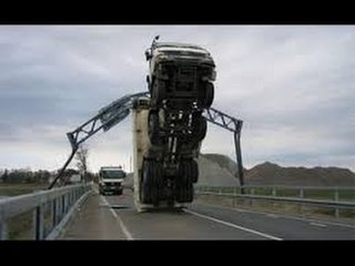 Amazing Truck Accidents Truck Crash Compilation 2015