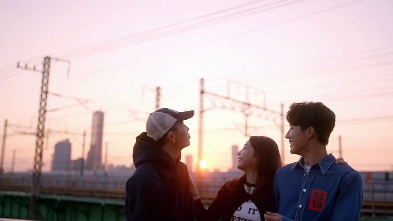 iKON - AIRPLANE M-V