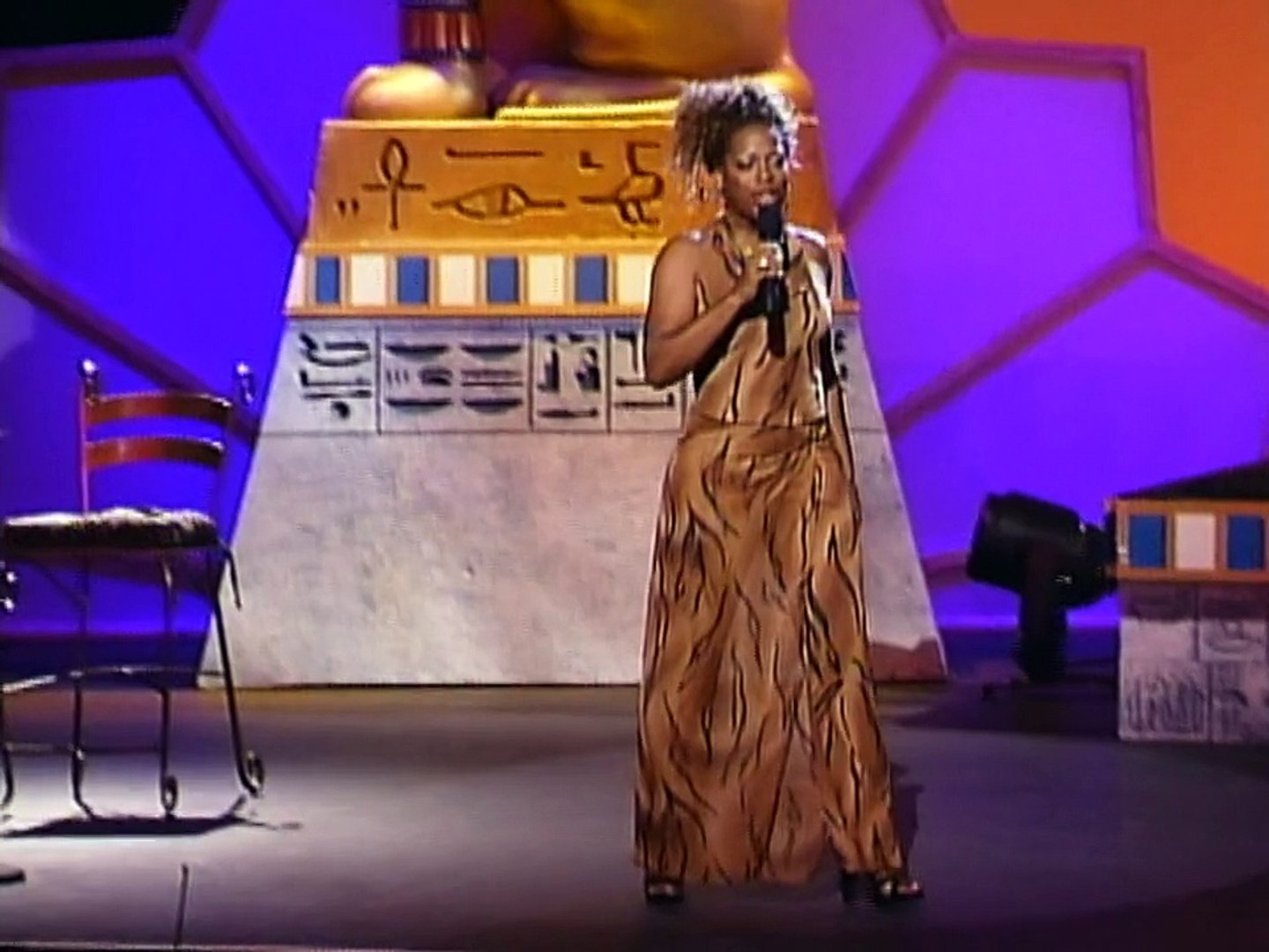 ⁣Adele Givens