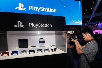 Sony slashes PlayStation 4 prices