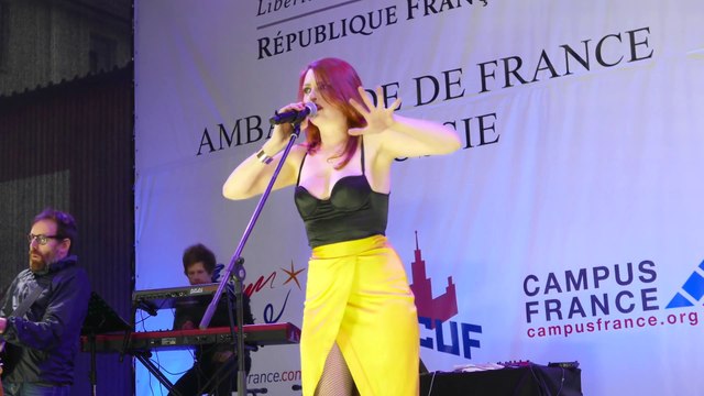 Elodie Frégé - Comment t'appelles tu ce matin Concert MOSCOU [HD]