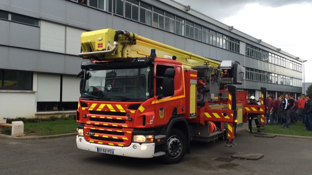Exercice des pompiers au lycée Funay- Boucher du Mans