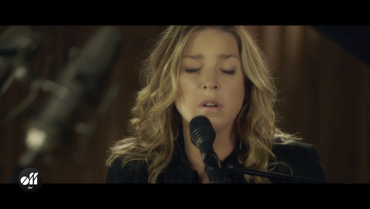 OFF STUDIO - Diana Krall « A Case Of You »