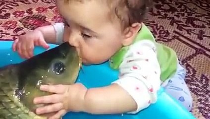 Un bປé amoureux d une carpe... Gros bisous!
