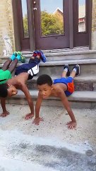 Le plus jeune des coach de street workout