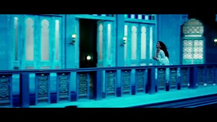 Romantic-Scene-of-Salman-Khan