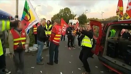La manifestation contre l'austérité rassemble 100 000 manifestants en France