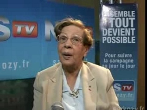 Khadidja Khali soutient Sarko