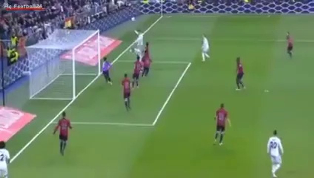Cristiano Ronaldo jumps higher than Goal post.