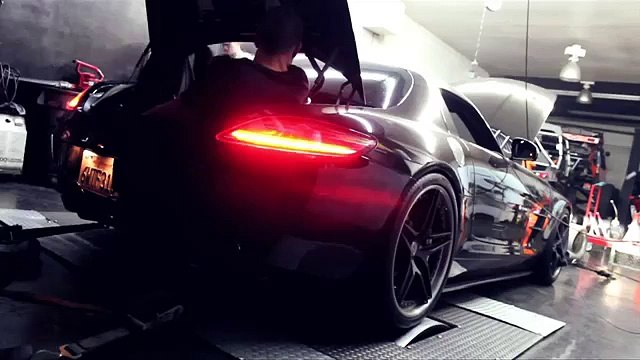 Twin Turbo Transforma Um Mercedes AMG SLS Num “Dragão”!!!