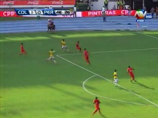 Ballón comete falta sobre Gutiérrez y recibe amarilla