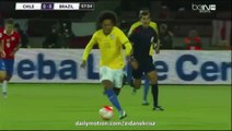 Roddy Alberto Zambrano Brutal Faul vs Willian | Chile v. Brazil 08.10.2015 HD