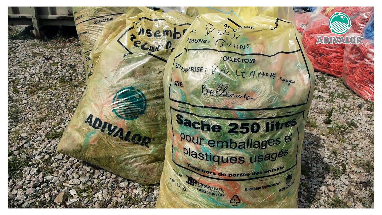 Recyclage ficelles agricoles et filets balles rondes - Adivalor
