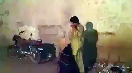 پاکستانیوں کا نیا شغل چیک کریں