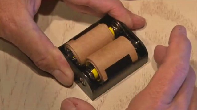 Yuvasına Küçük Gelen Pil Nasıl Takılır?