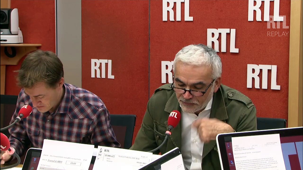 FIFA : "Platini, ou la médiocrité d'un coup pas franc", déplore Pascal Praud