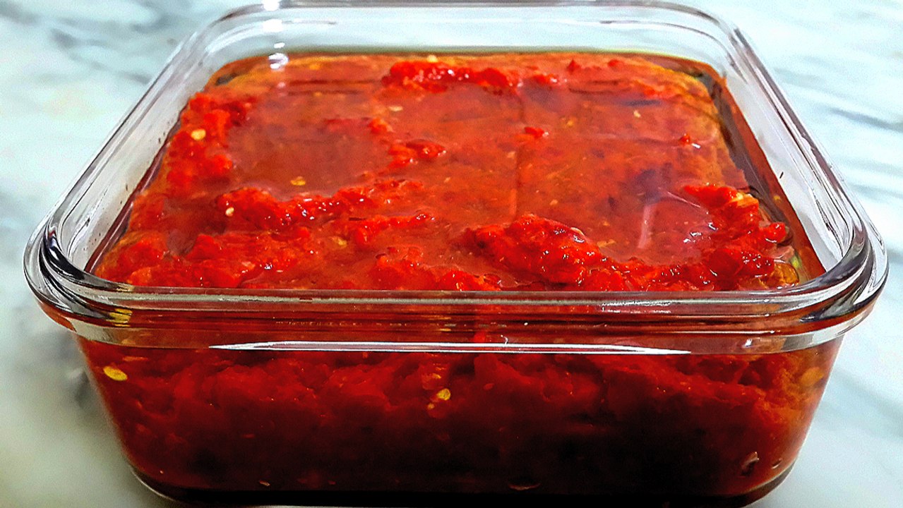 Harissa tunisienne fait maison | طريقة عمل الهريسة الحارة فى المنزل