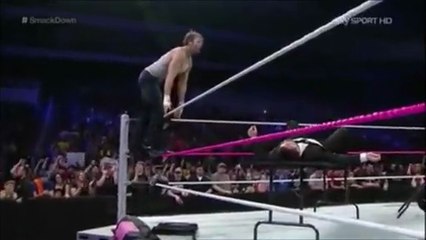 (ITA) Rissa tra Dean Ambrose, Seth Rollins e la J&J Security prima di Hell in a Cell (WWE SMACKDOWN 24/10/2014)