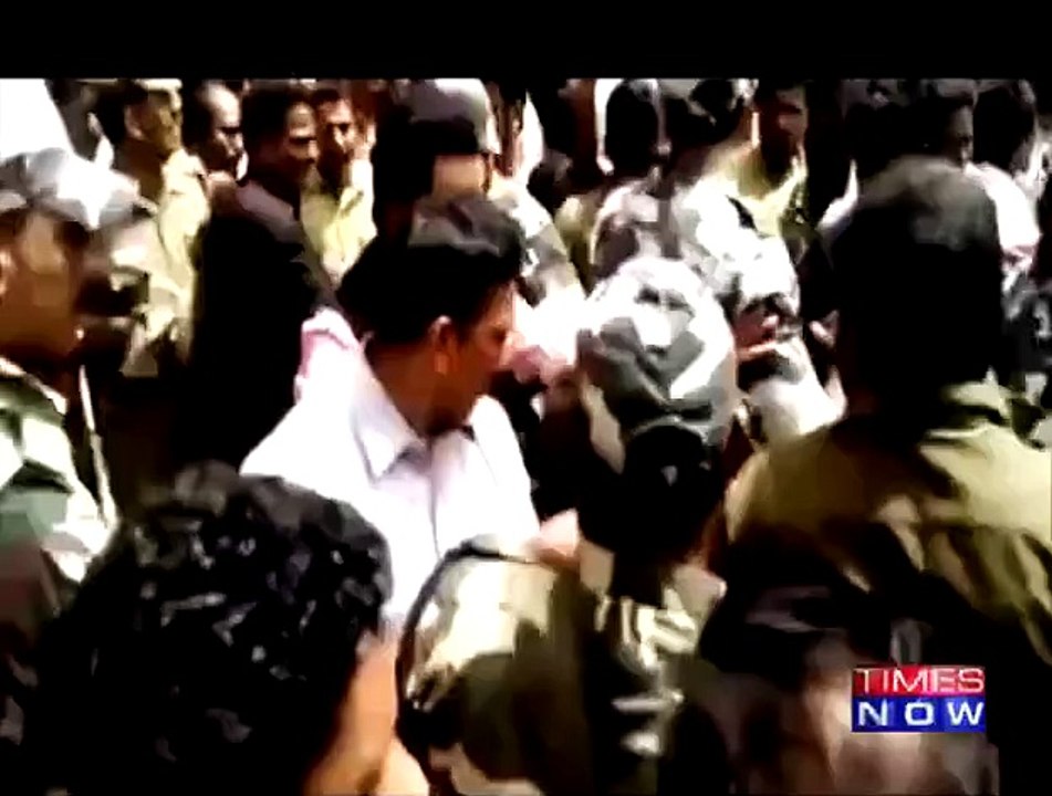 Footage of Indian Politician Slaps Rickshaw Driver